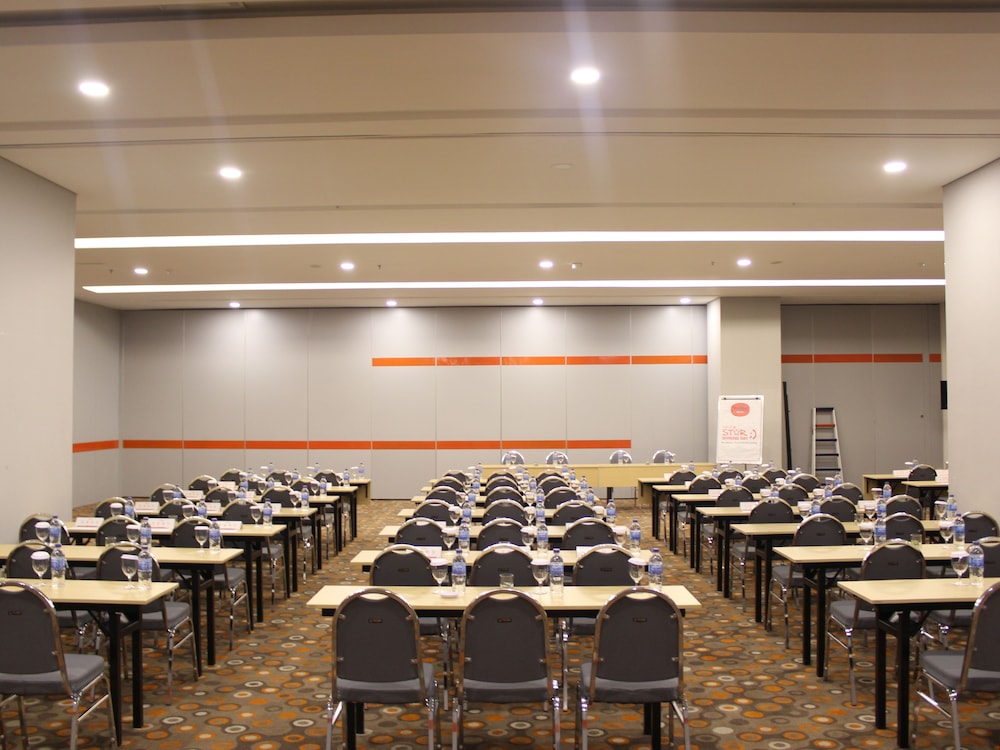 Harris Hotel Pontianak 39/50