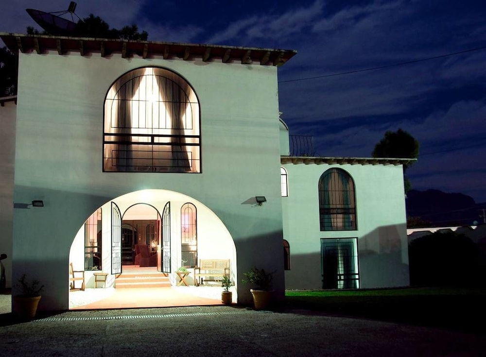 Colibri Hotel B&B 1/39