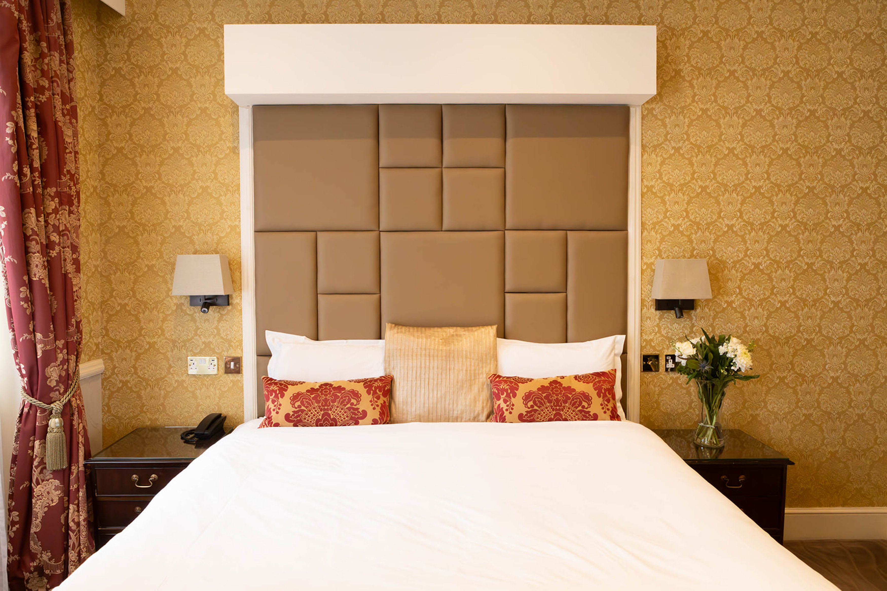 جناح بغرفة نوم واحدة، The Leonard Hotel 3/5