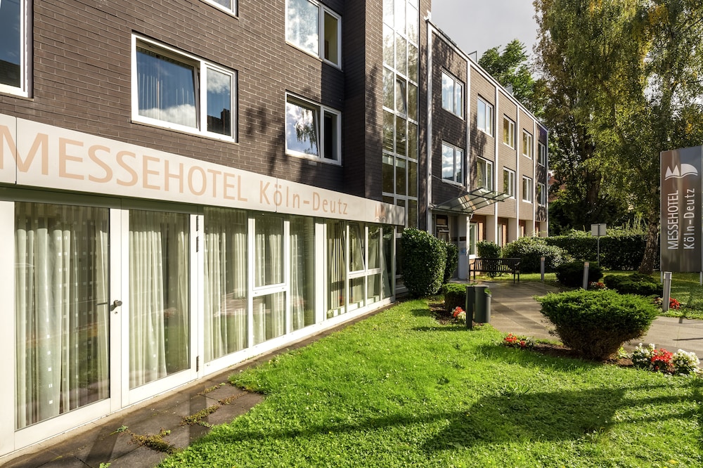 メッセホテル ケルン ドイツ(旧 コルピングハウス メッセホテル) 写真1