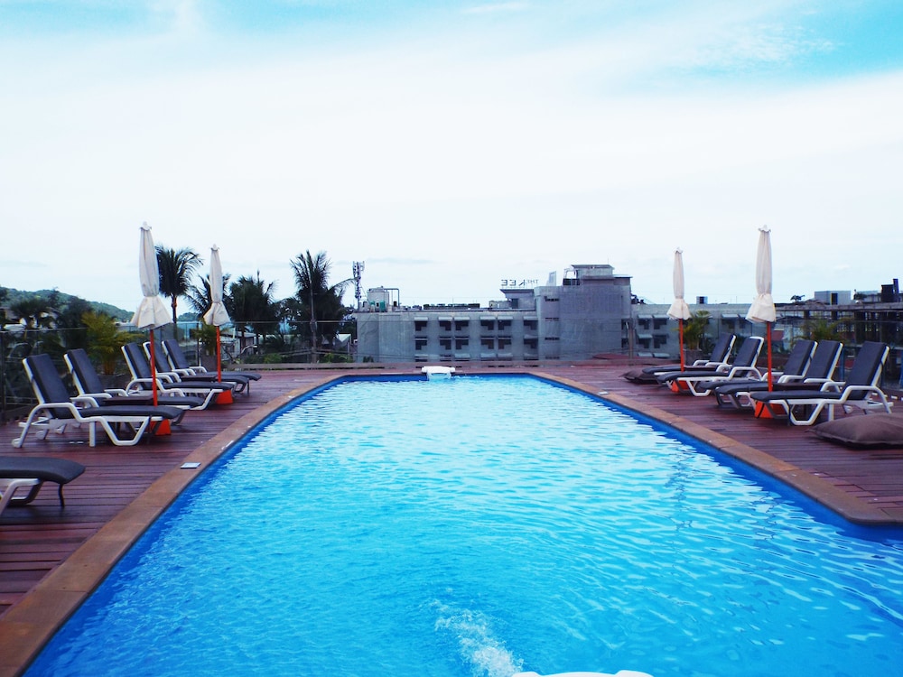 Days Inn by Wyndham Patong Beach Phuket 45/49