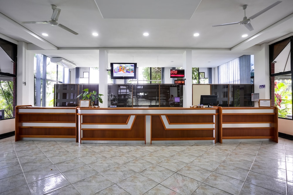 Hotel San Isidro 4/40