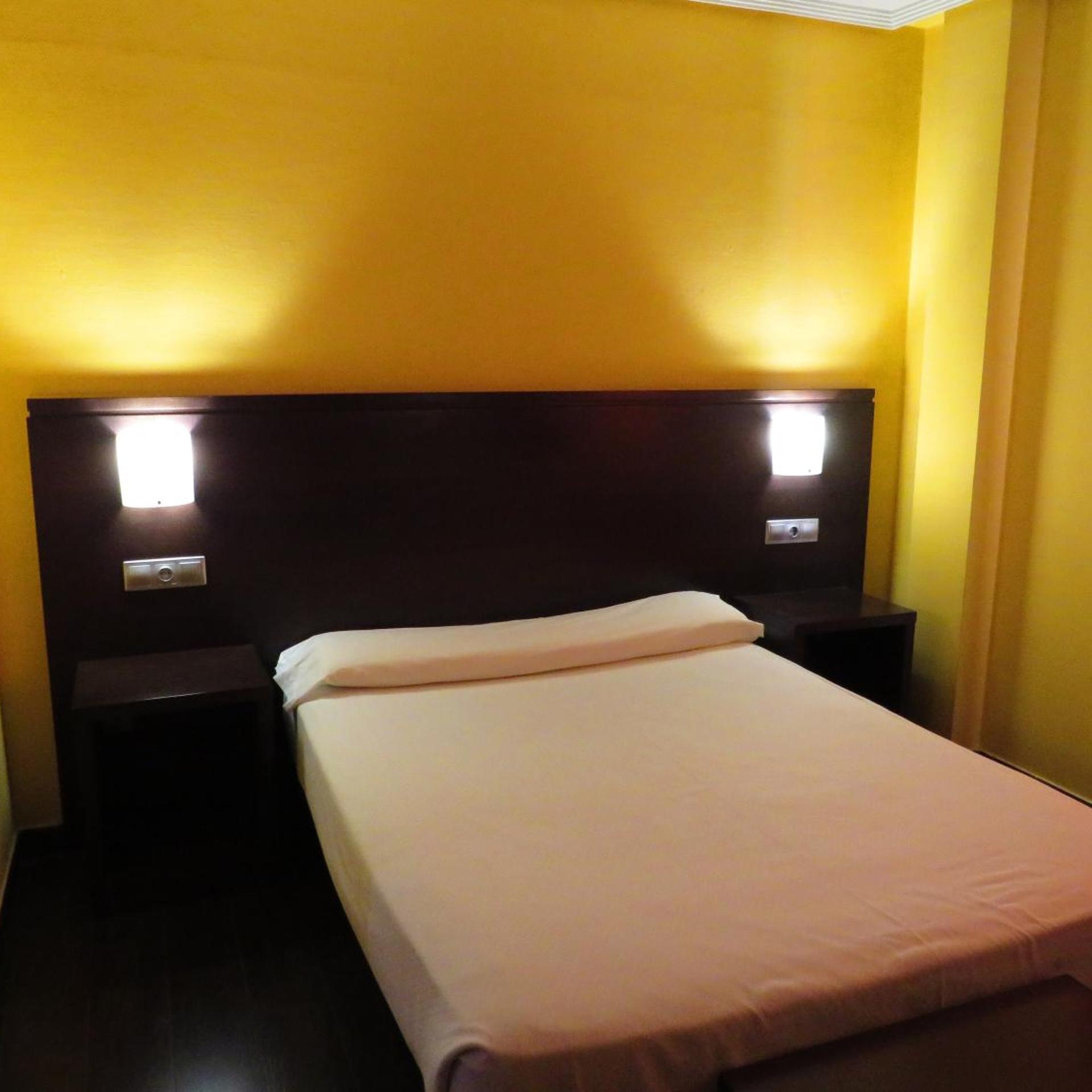 Euba Hotel 25/50