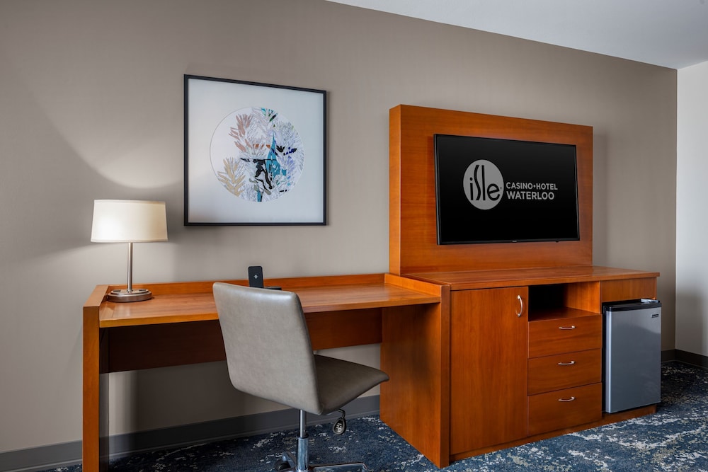 Isle Casino Hotel Waterloo - A Caesars Rewards Destination 41/52