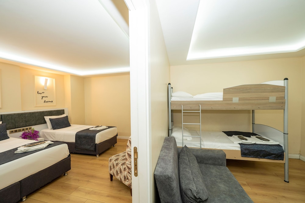 Luce Suites Taksim 24/61