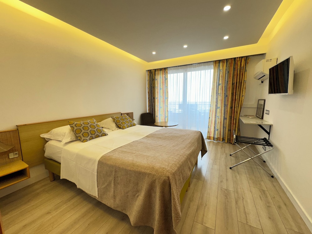 Hotel Panorama 5/26
