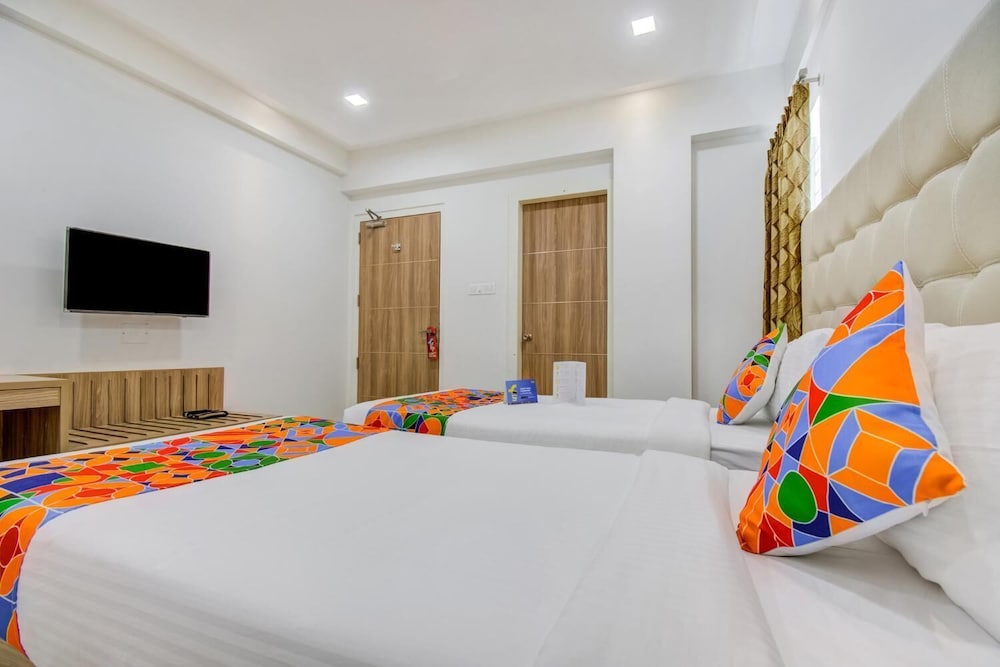 The Avenue Suites 29/49