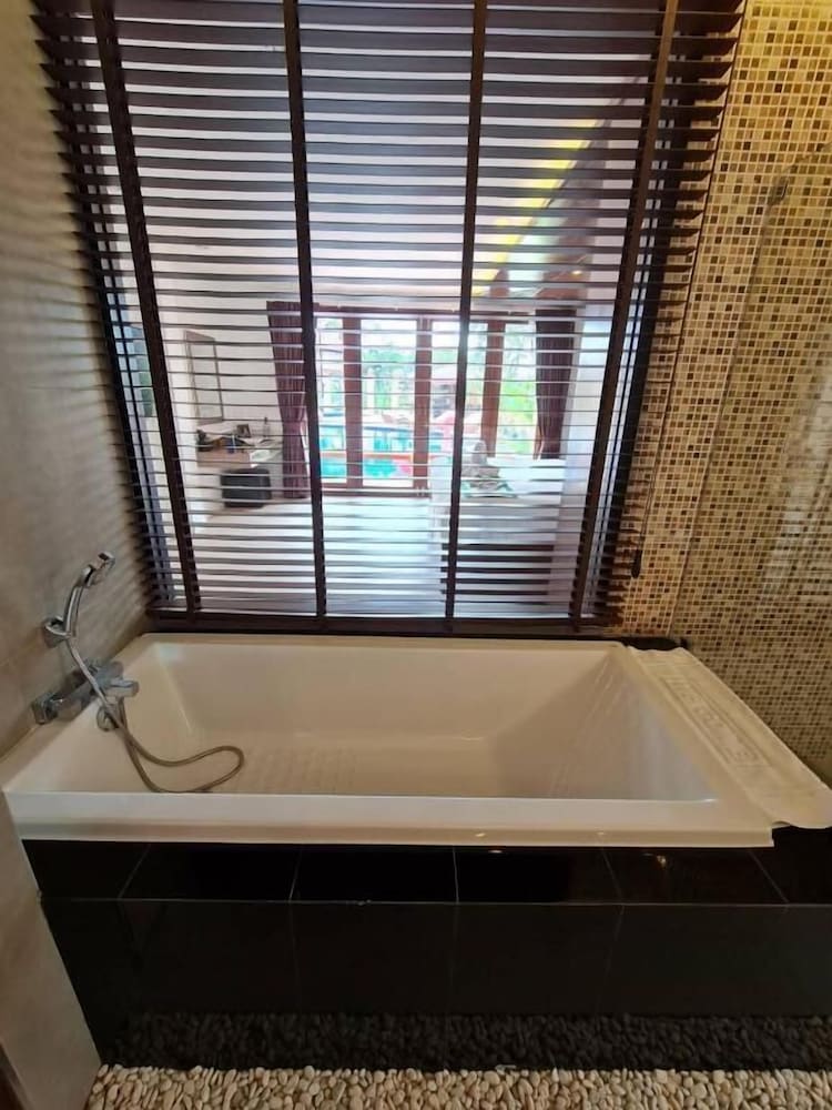 Elegancy Resort Hua Hin 49/50