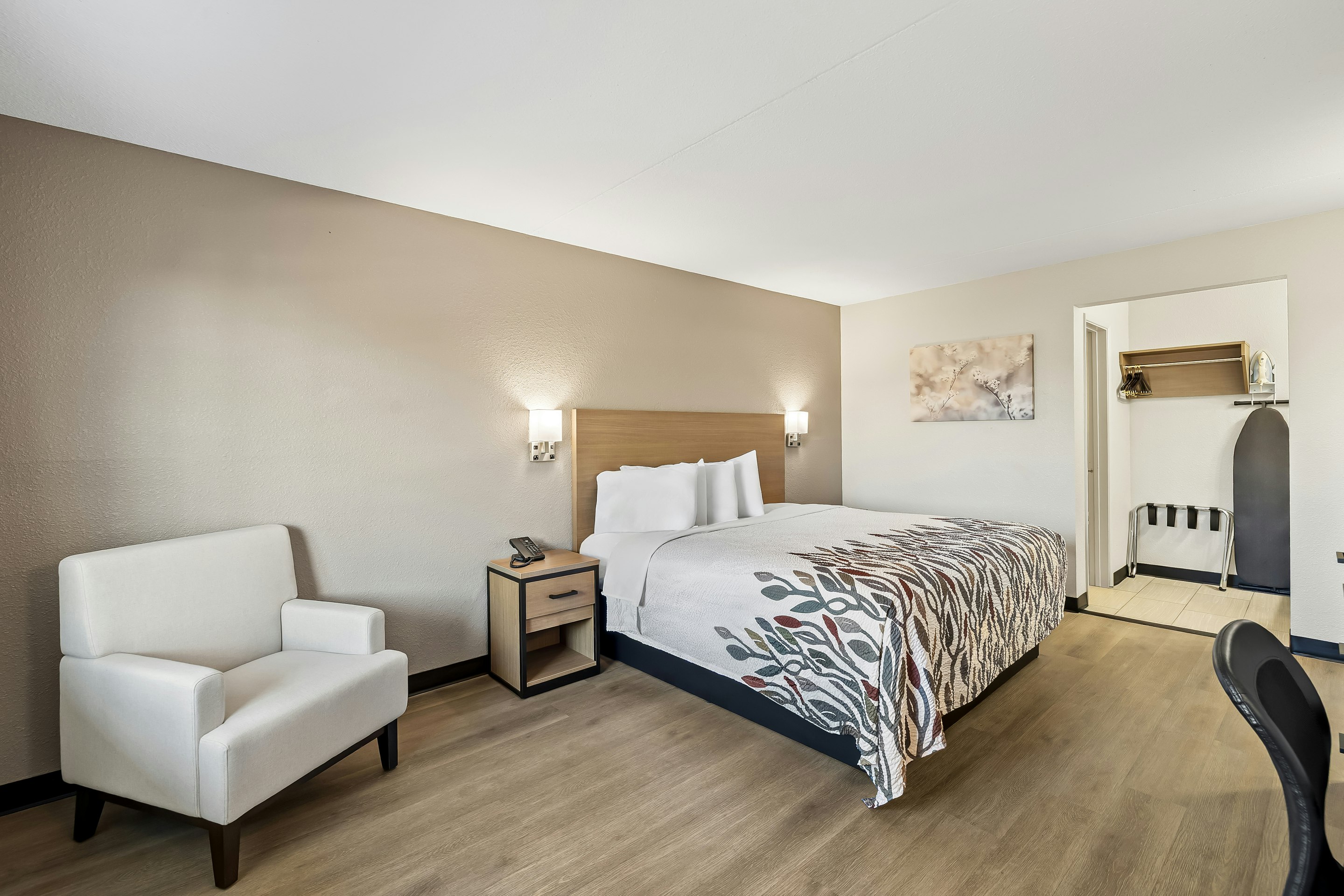 NON-SMOKING SUPERIOR 1 KING BED, MICRO-FRIDGE