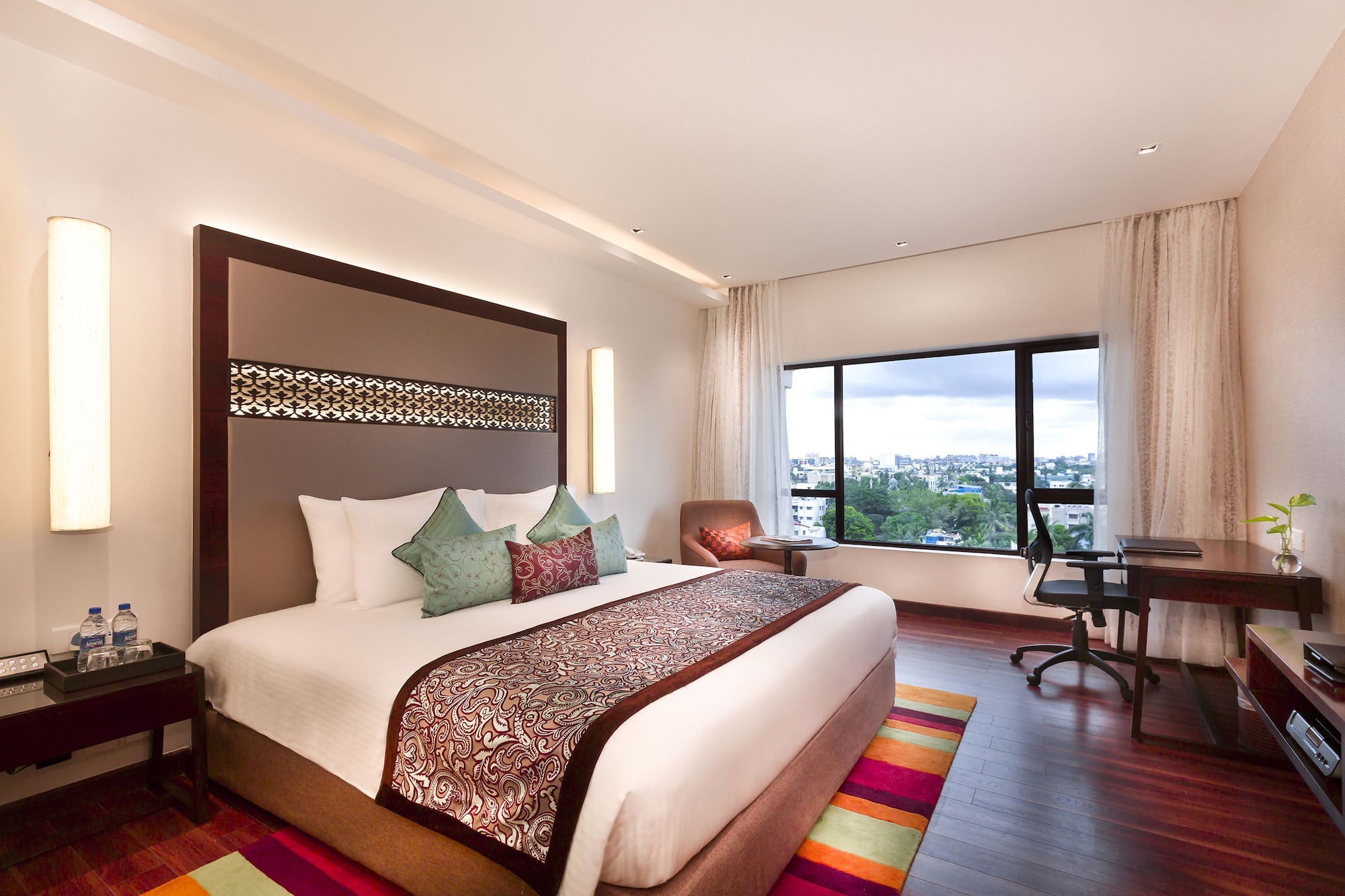 SERENE, DOUBLE BED