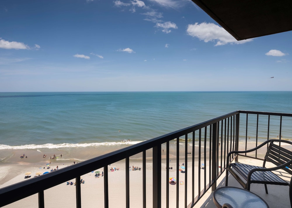 Hilton Myrtle Beach Resort 7/82