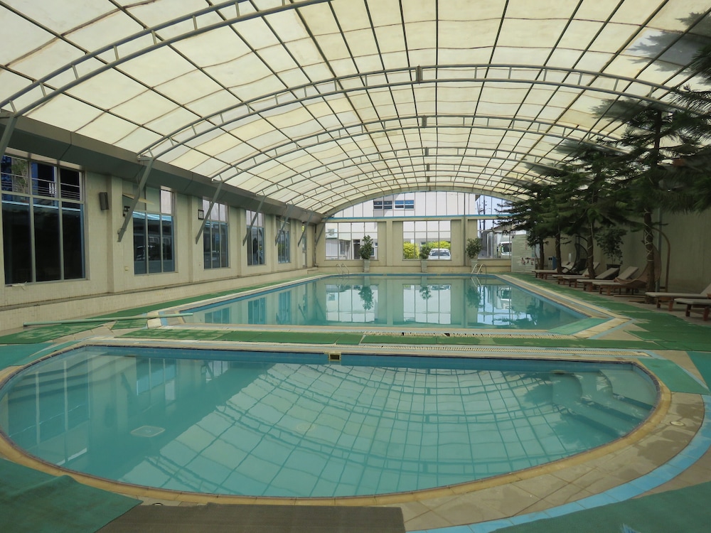 Planet Hotel 27/49