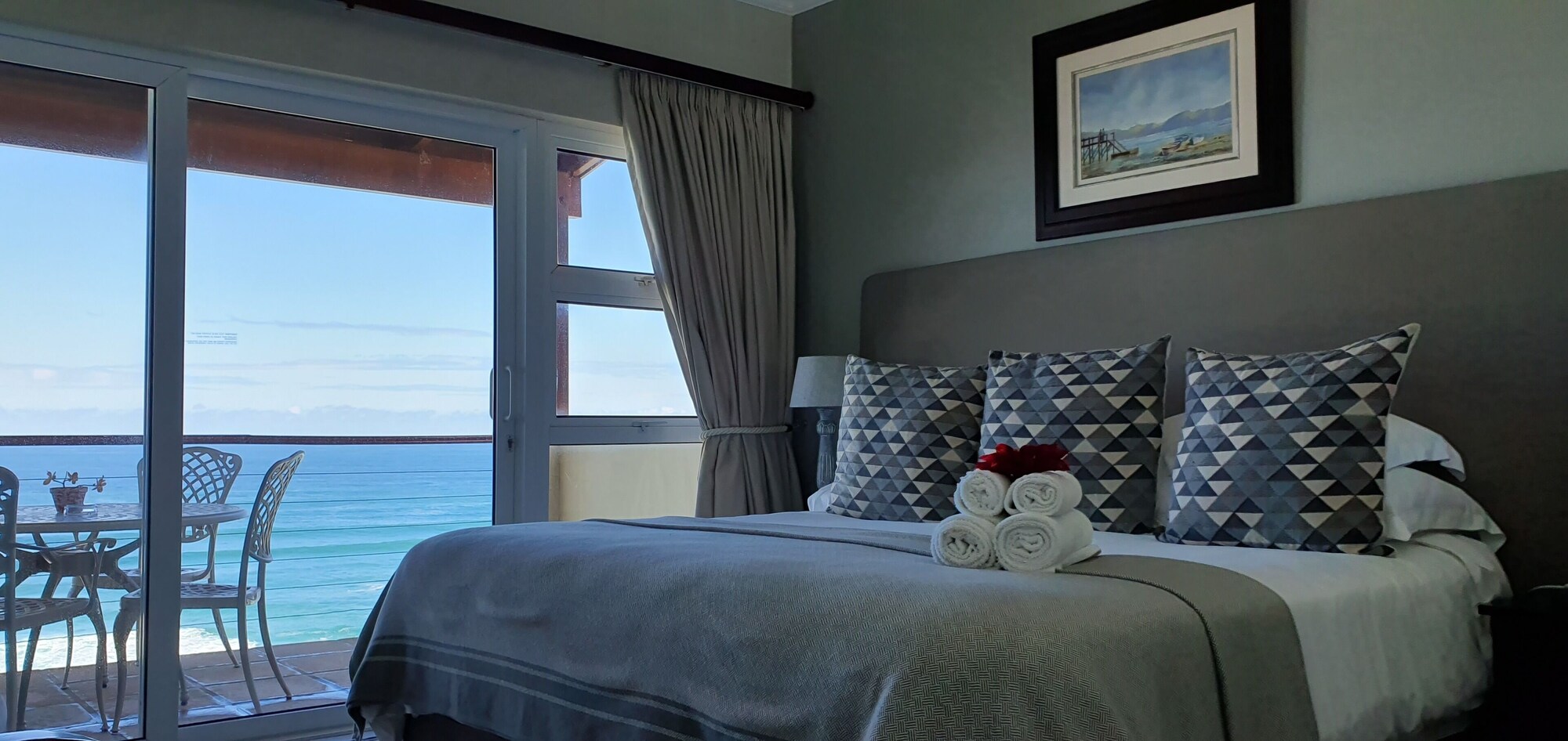 2 BEDROOMS, FAMILY, OCEAN VIEW, KITCHENETTE