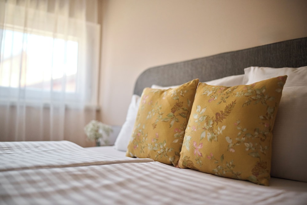 Aminess Kadoor Hotel 34/54