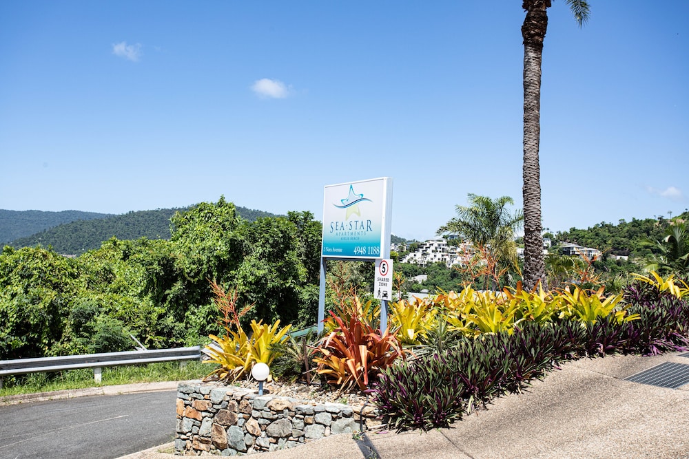 Seastar Apartments 40/50