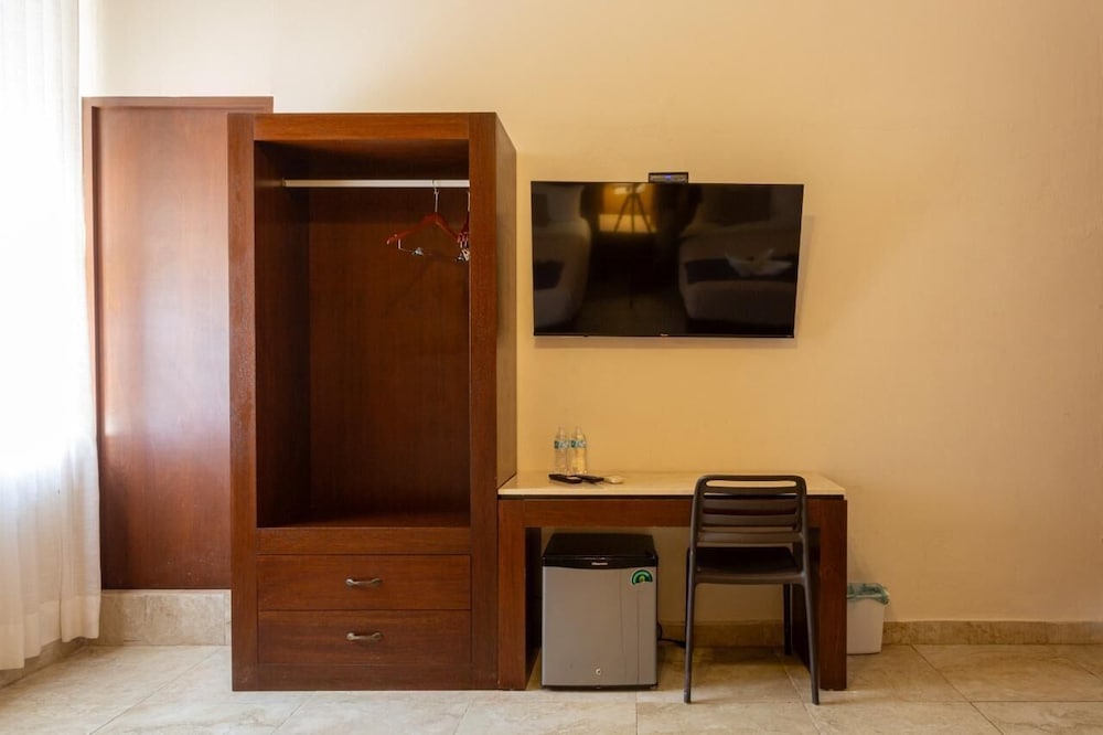 Tecnohotel casa villamar 37/50