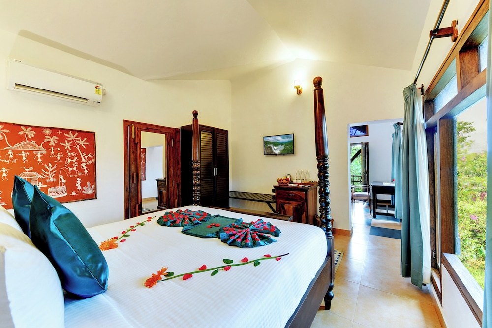 Romantic, Studio, Suite, King Bed