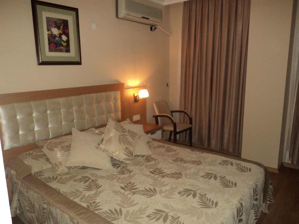 NOVIS HOTEL CLEOPATRA 15/75