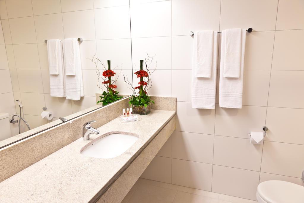 غرفة قياسية بسرير مزدوج، Hotel Panamby Sao Paulo 3/4