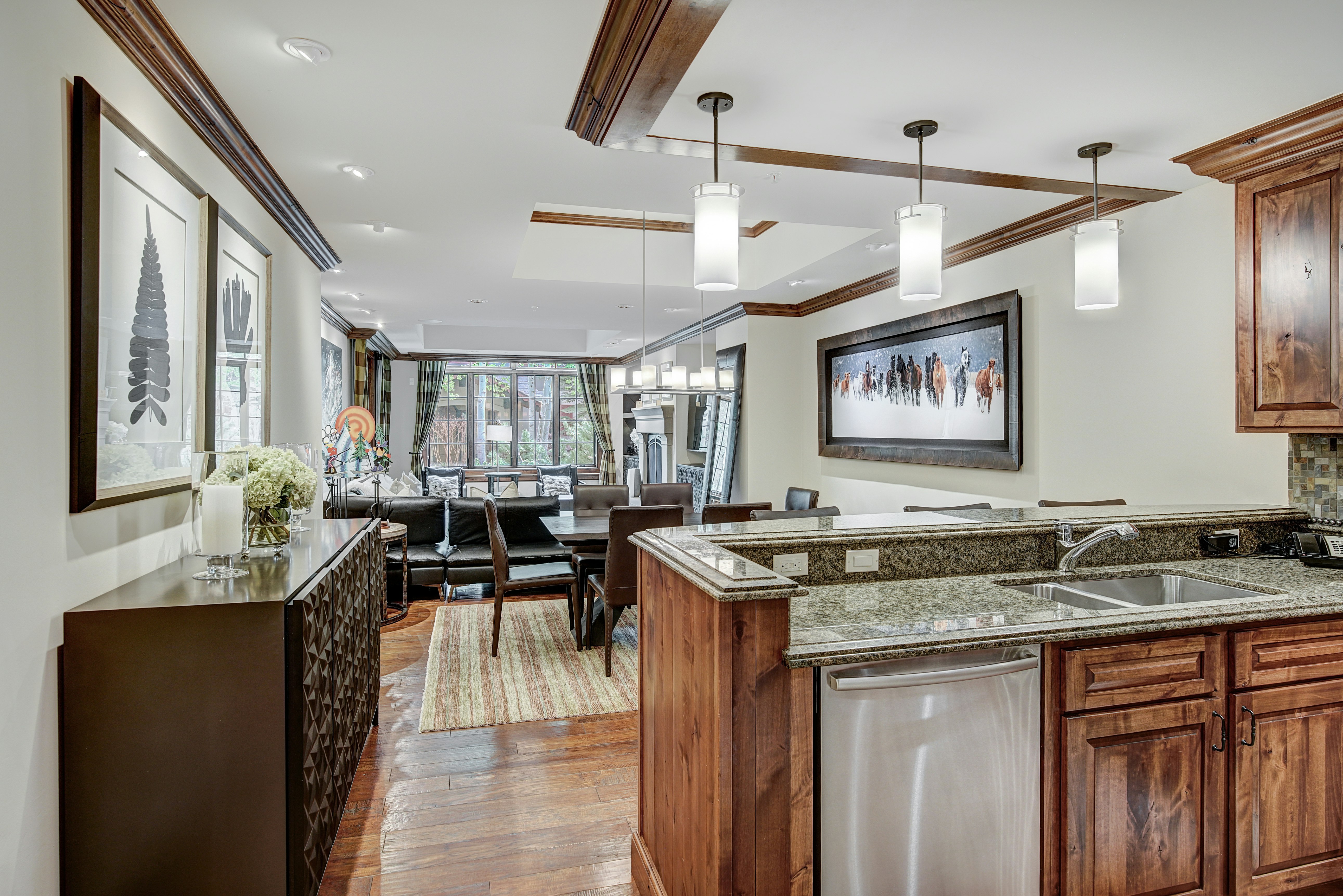 Vail Resorts' Legendary Lodging at Ritz-Carlton Residences 42/50