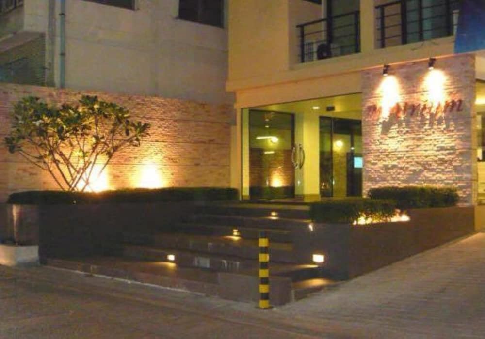 The Atrium Ratchada 13 8/30