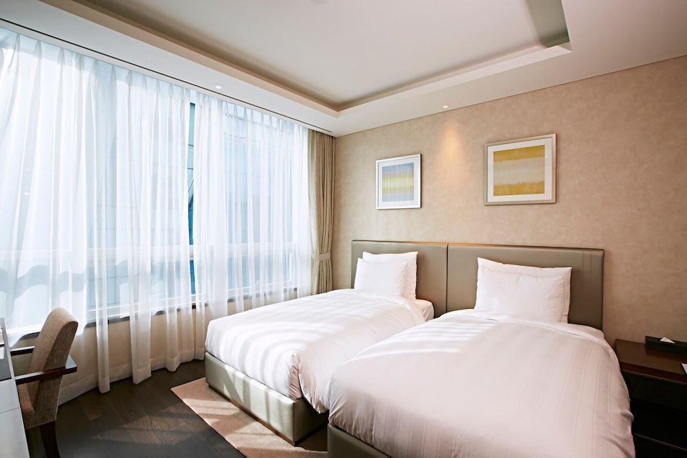 LOTTE CITY HOTEL MYEONGDONG 30/71