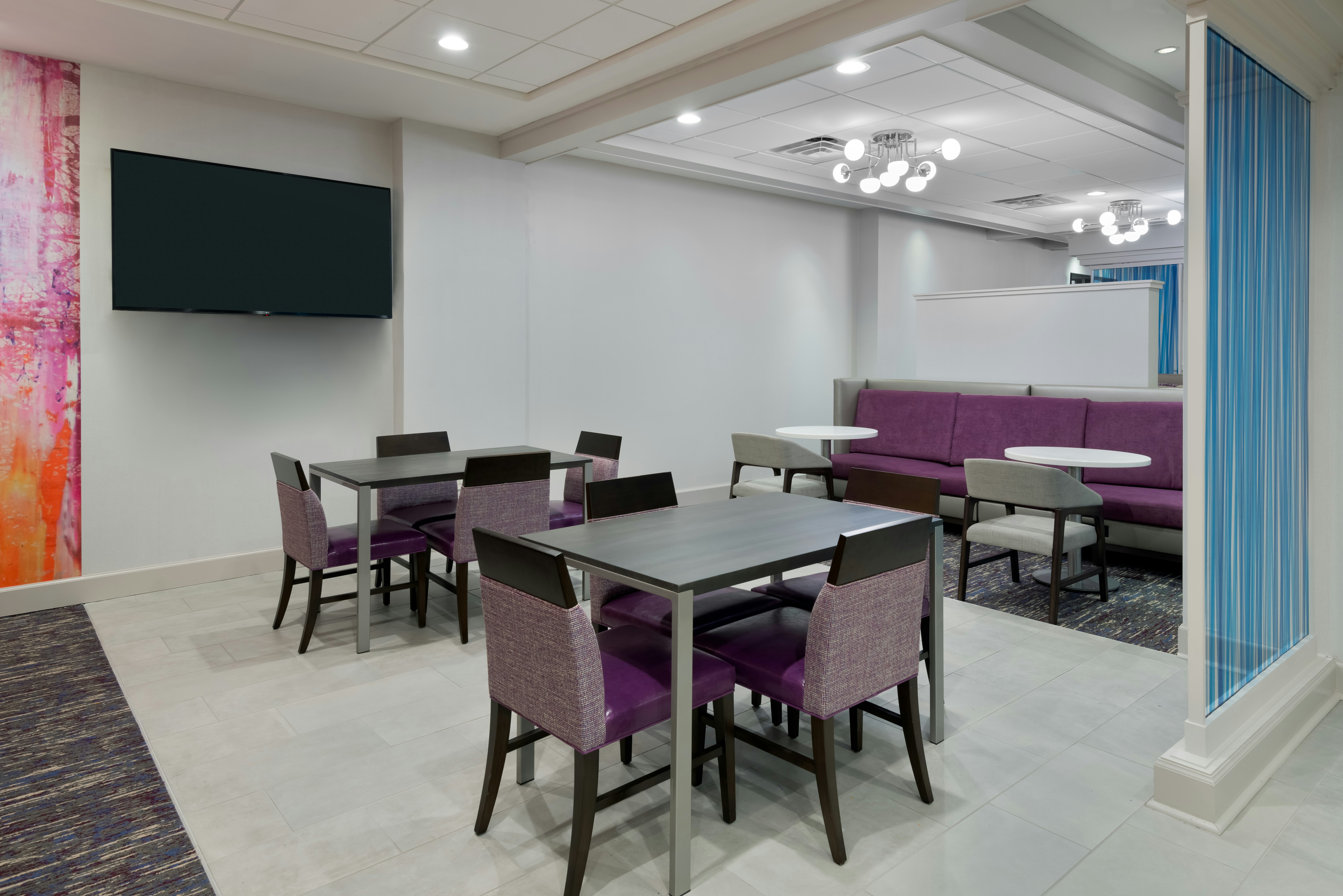 Hampton Inn And Suites Buffalo Downtown 48/52