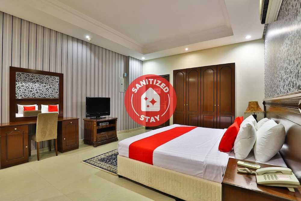 فندق كابيتال أو 162 برزين(Brzeen Hotel) 18/50
