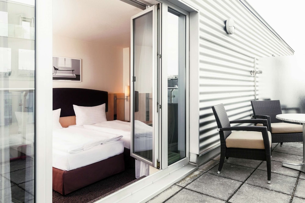 Intercity Hotel Wien 32/65
