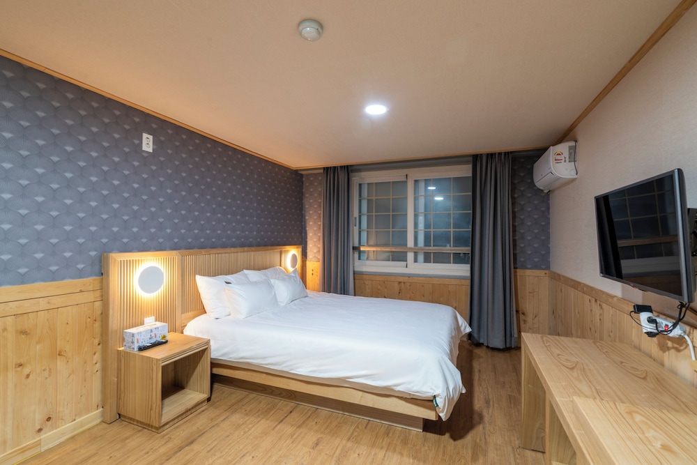New Jeju Hotel 30/50