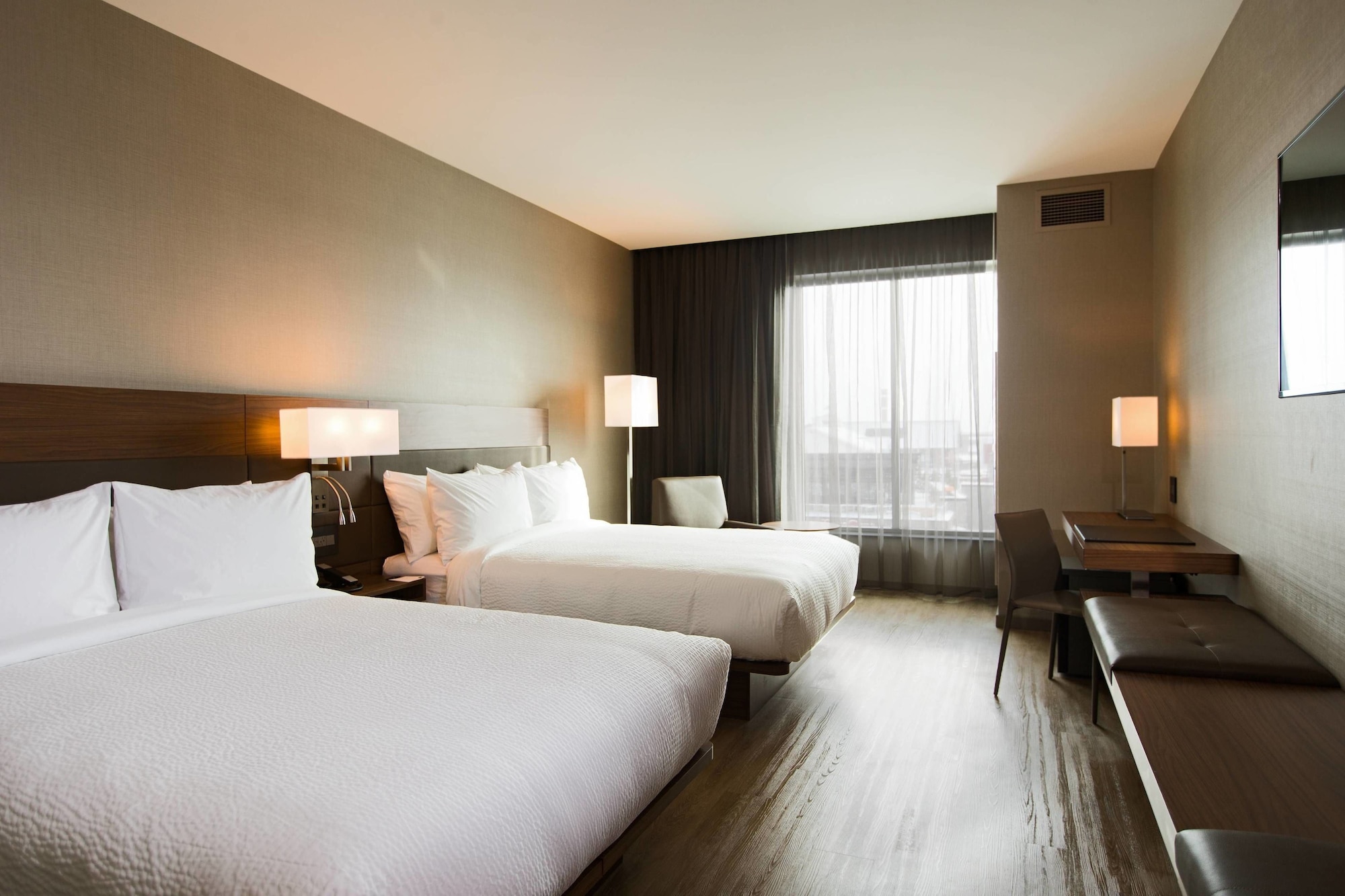 Suite, 2 King Beds, Sofa, Corner