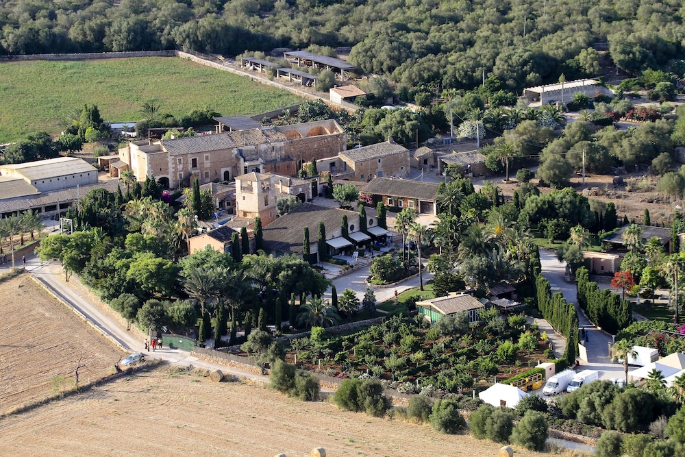 Es Revellar Art Resort - Adults Only 104/110
