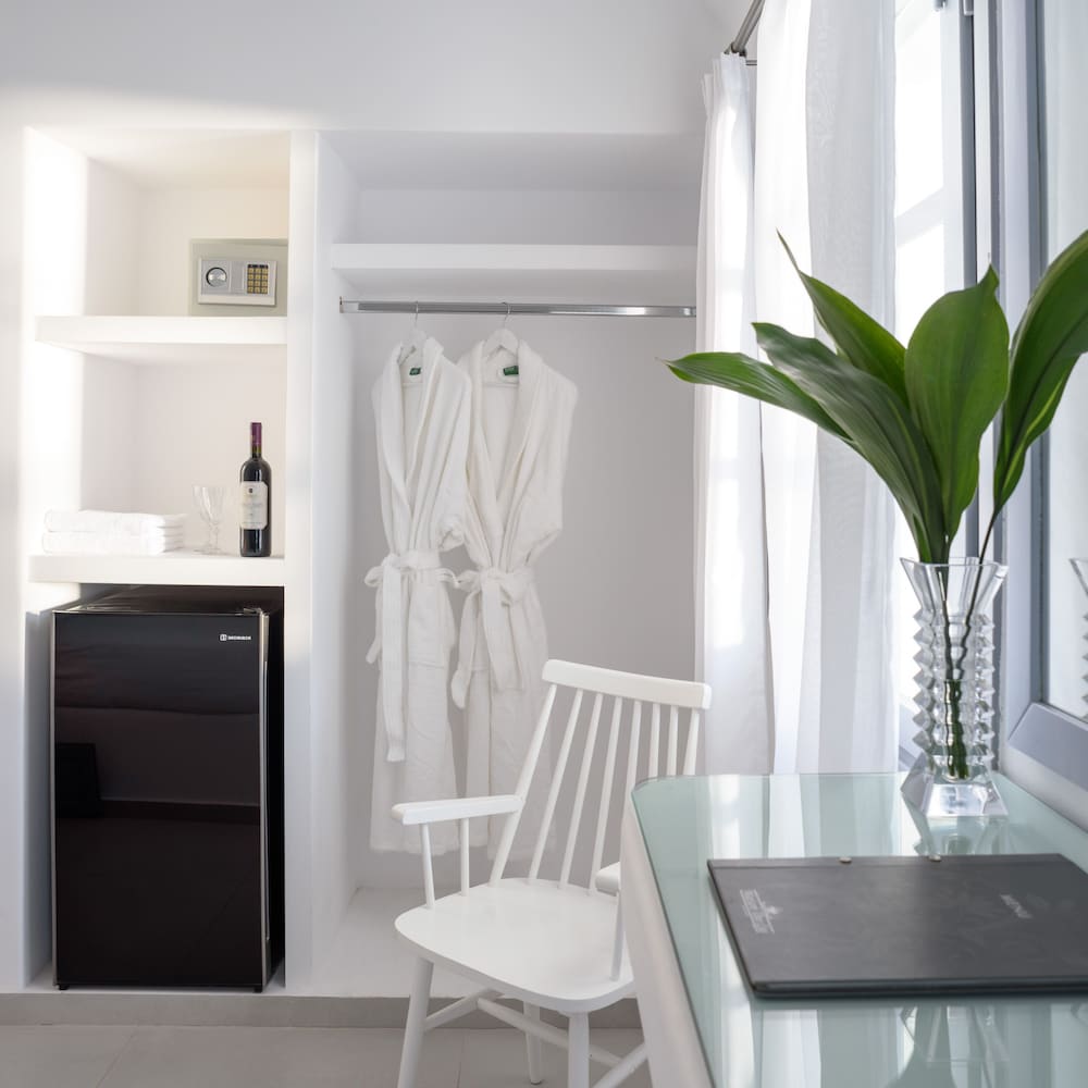 Maison De Lys Luxury Suites 26/72