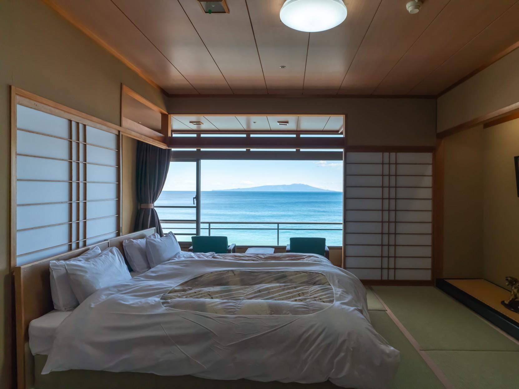 Japanese, Twin Beds, Sea Side, Tatami