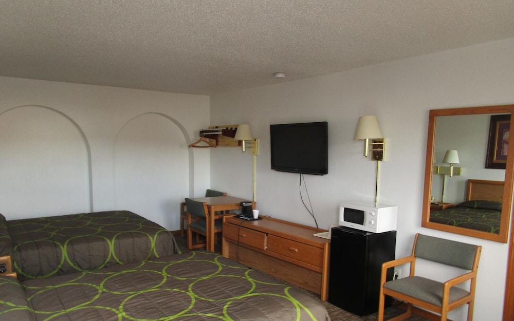 North Country Inn & Suites 27/39