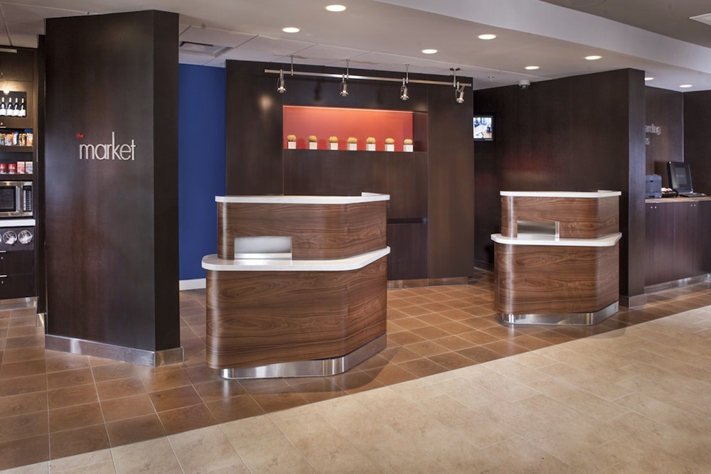 Lobby at Courtyard by Marriott Richmond Northwest, RICHMOND - VA