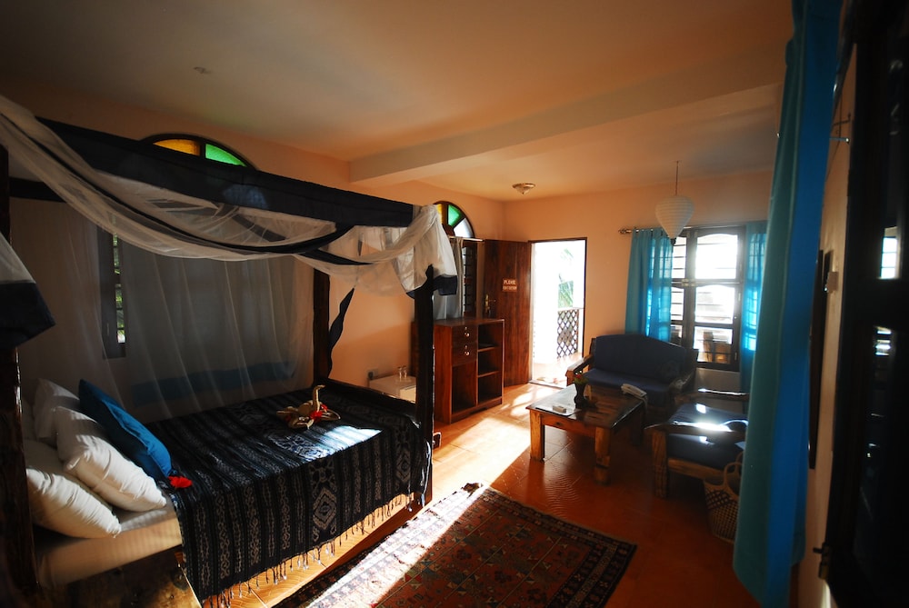 Kendwa Rocks Beach Hotel 55/76