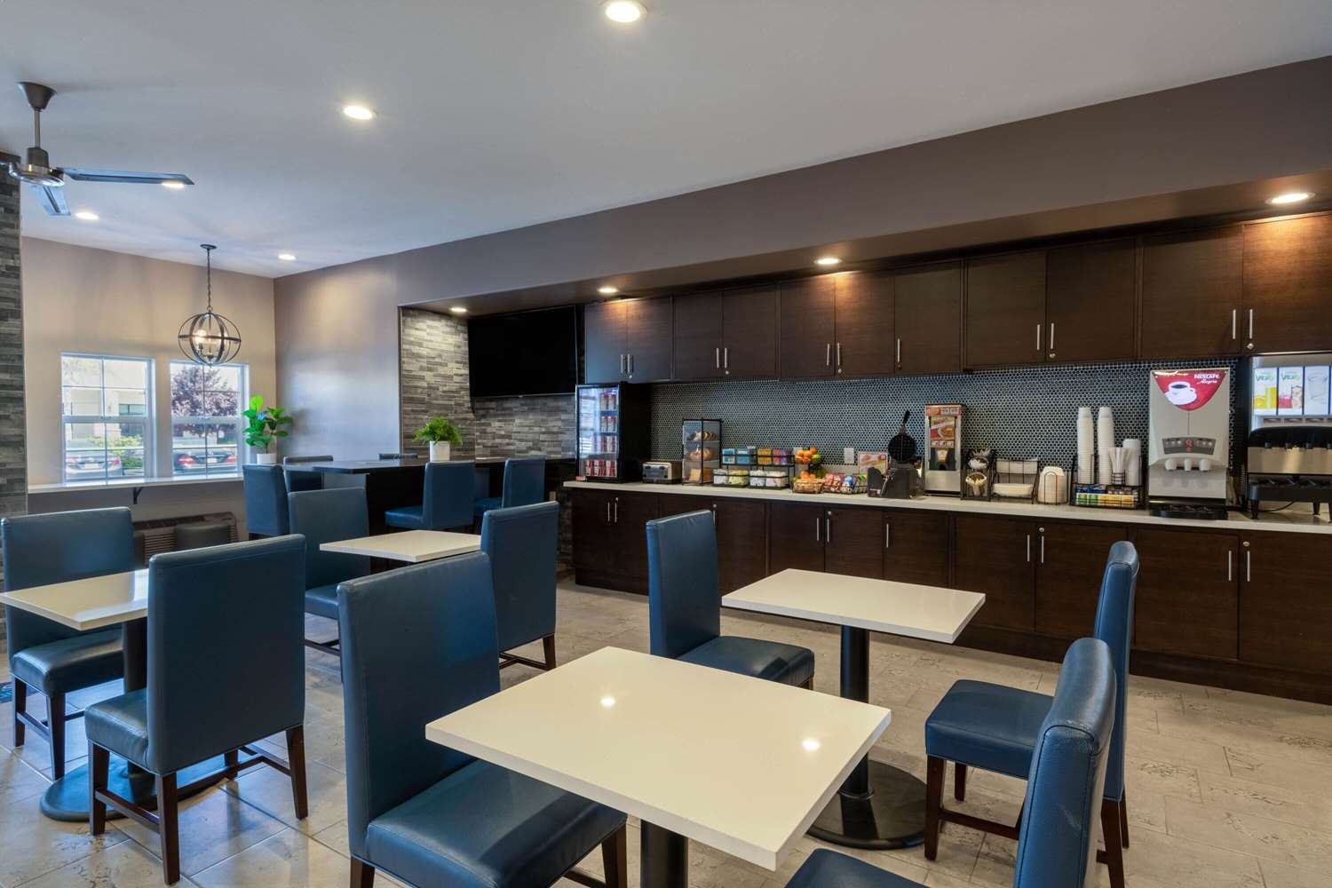 Microtel Inn Suites By Wyndham Tracy 40/67