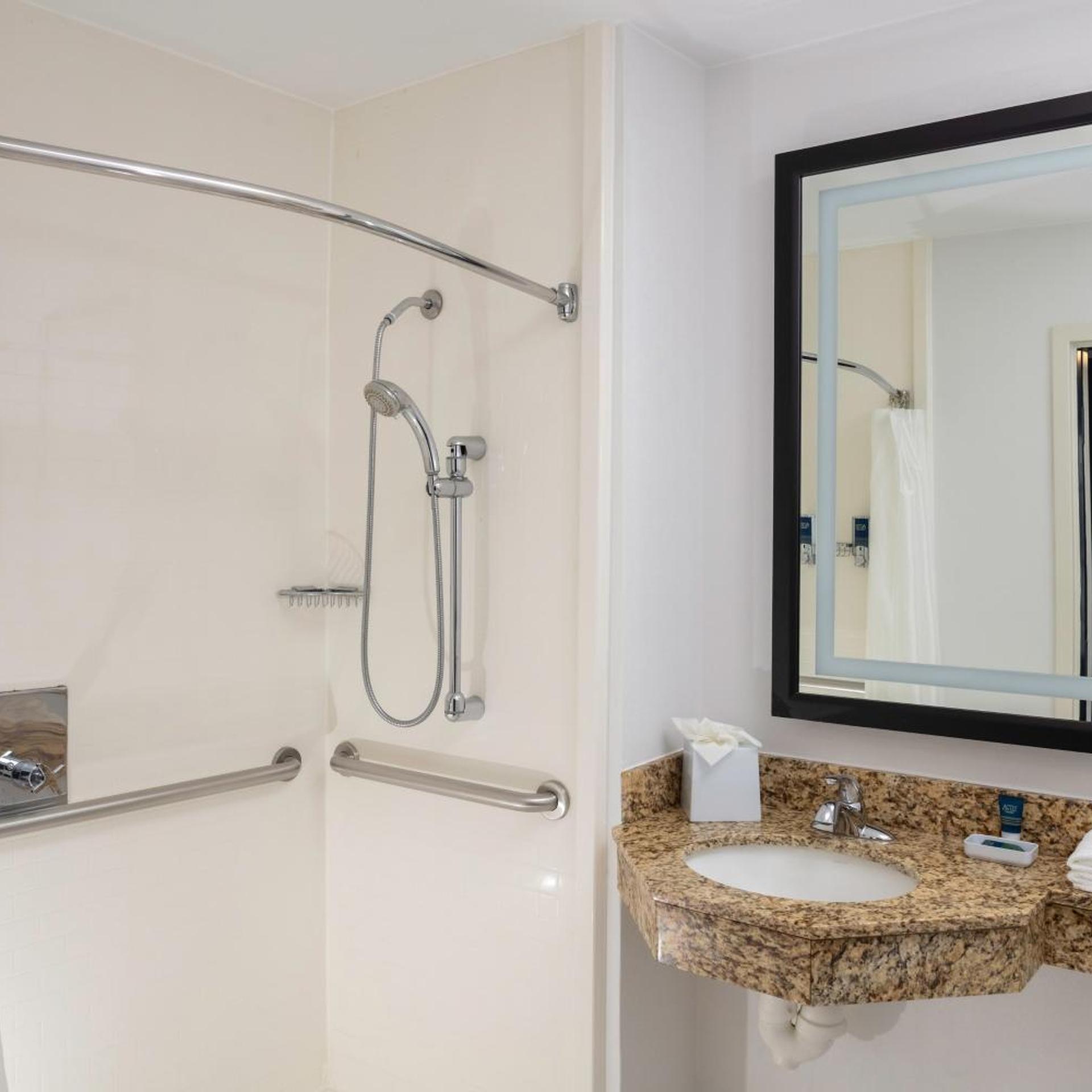 Room, King Bed, Four Points By Sheraton Memphis East 11/12