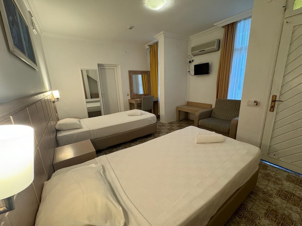 Olimpos Beach Hotel by RRH&R 20/66