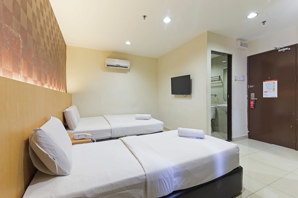 Signature Hotel Puchong At Setiawalk 8/21