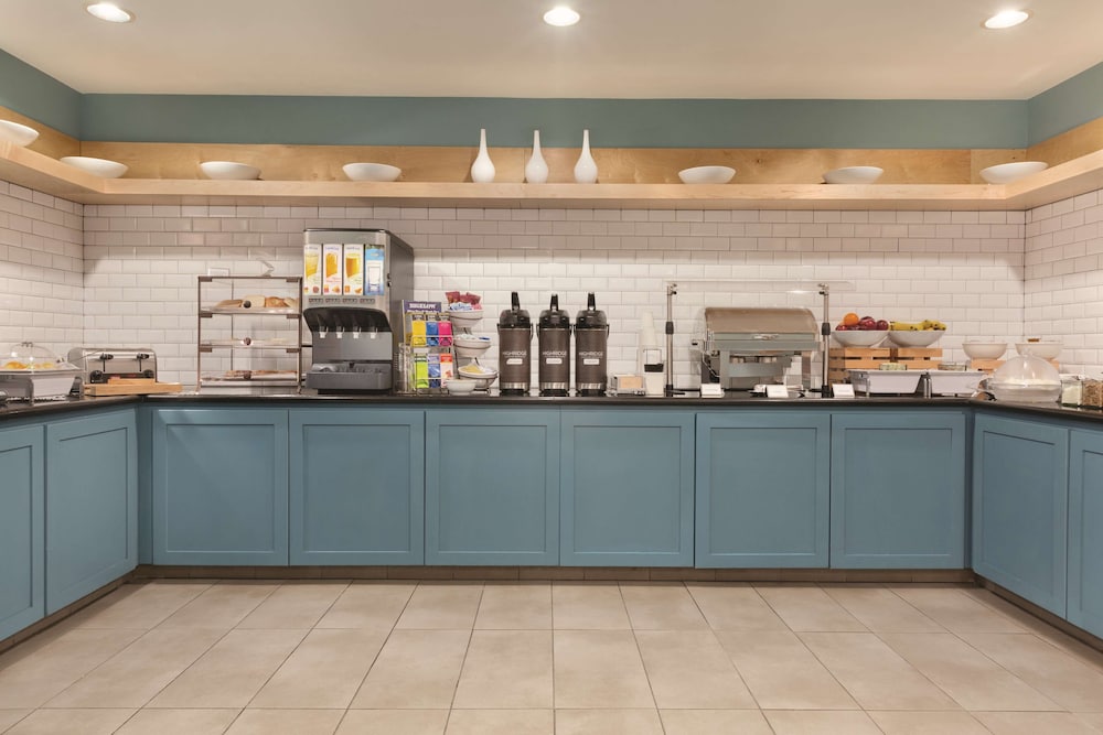 Country Inn & Suites By Radisson Fresno North CA 4/52