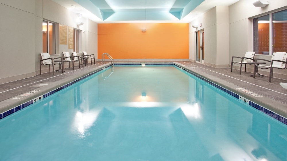 Candlewood Suites GRAND ISLAND 12/35