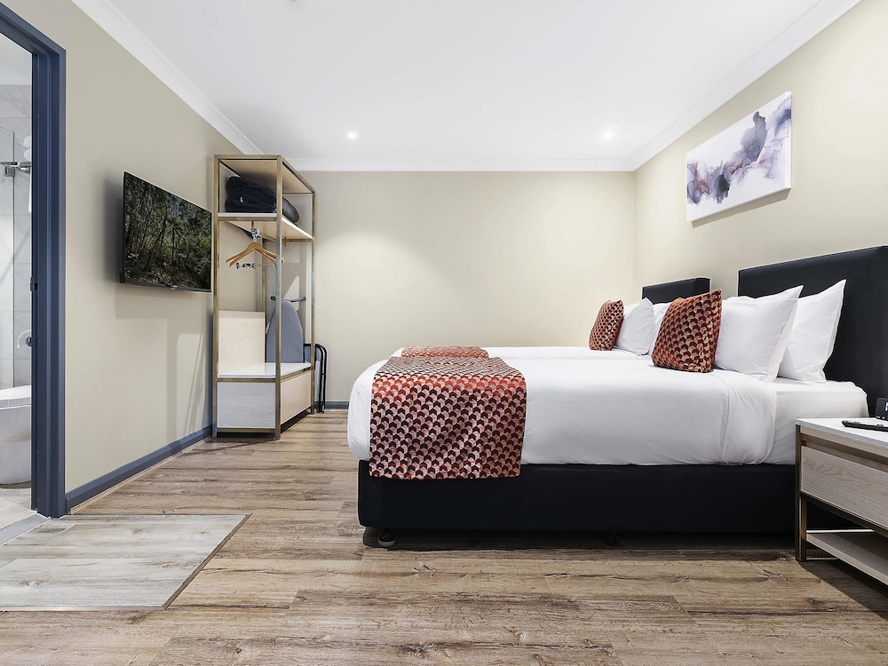 STANDARD, TWIN BEDS