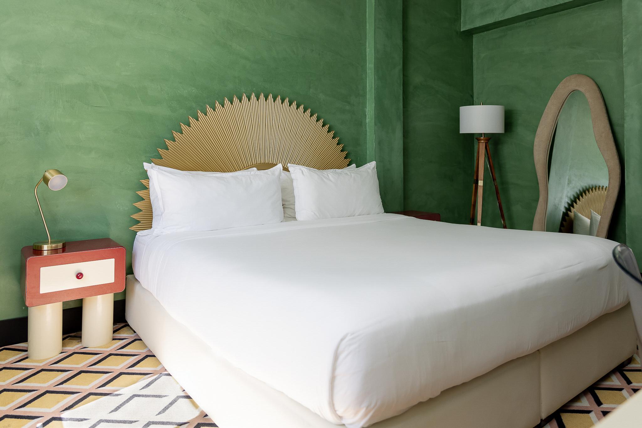 Superior, Deluxe, King Bed
