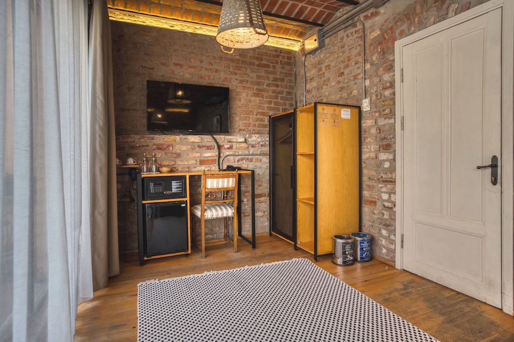 Novus Pera Hotel 37/45