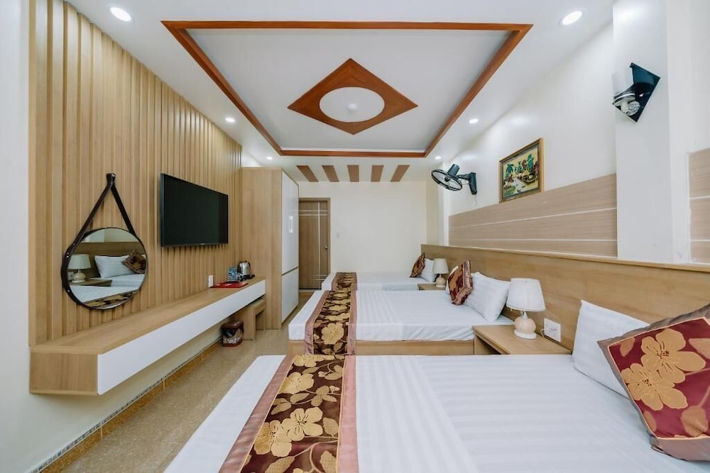 My Ngoc Hotel Catba 16/45