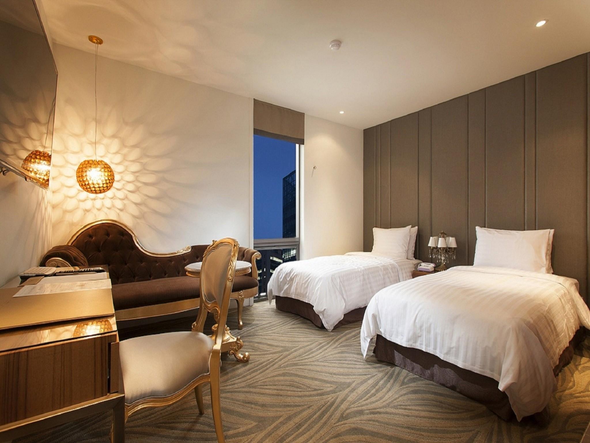 SUPERIOR, TWIN BEDS