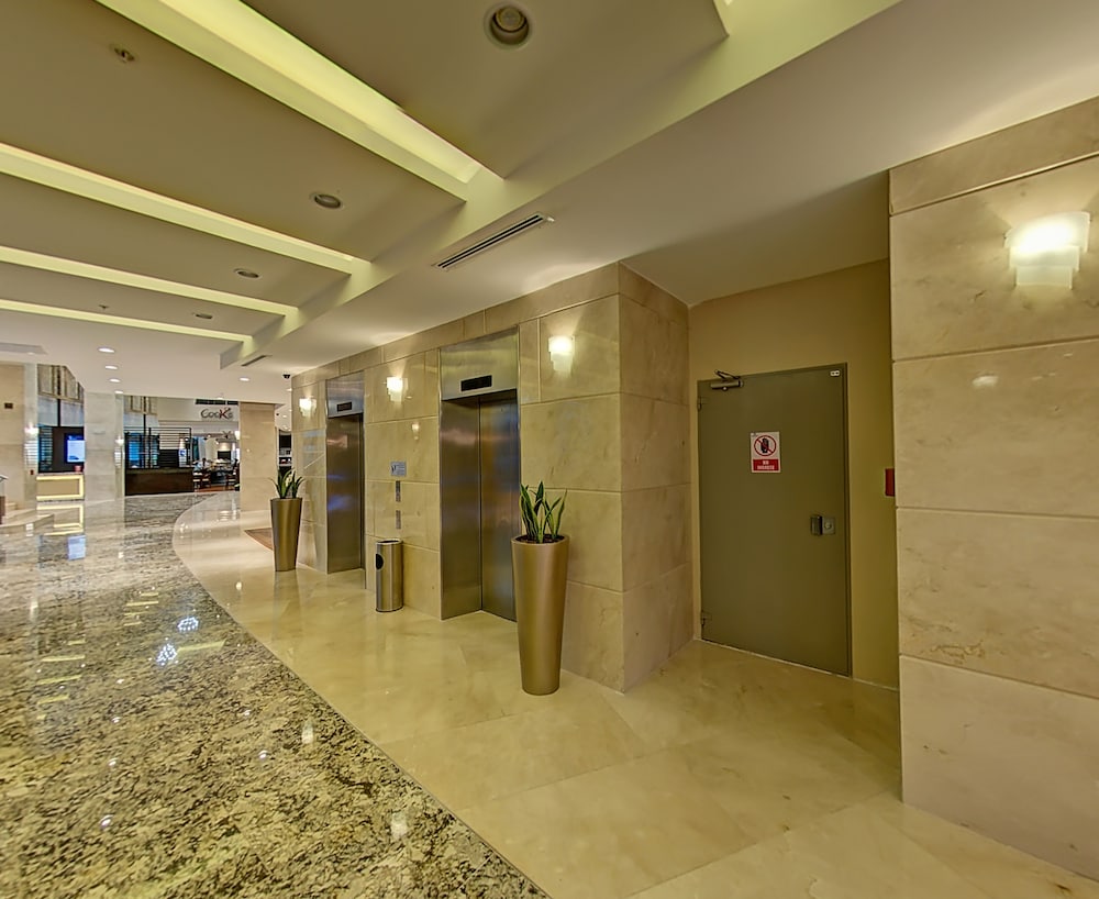 Sheraton Guayaquil Hotel 6/40