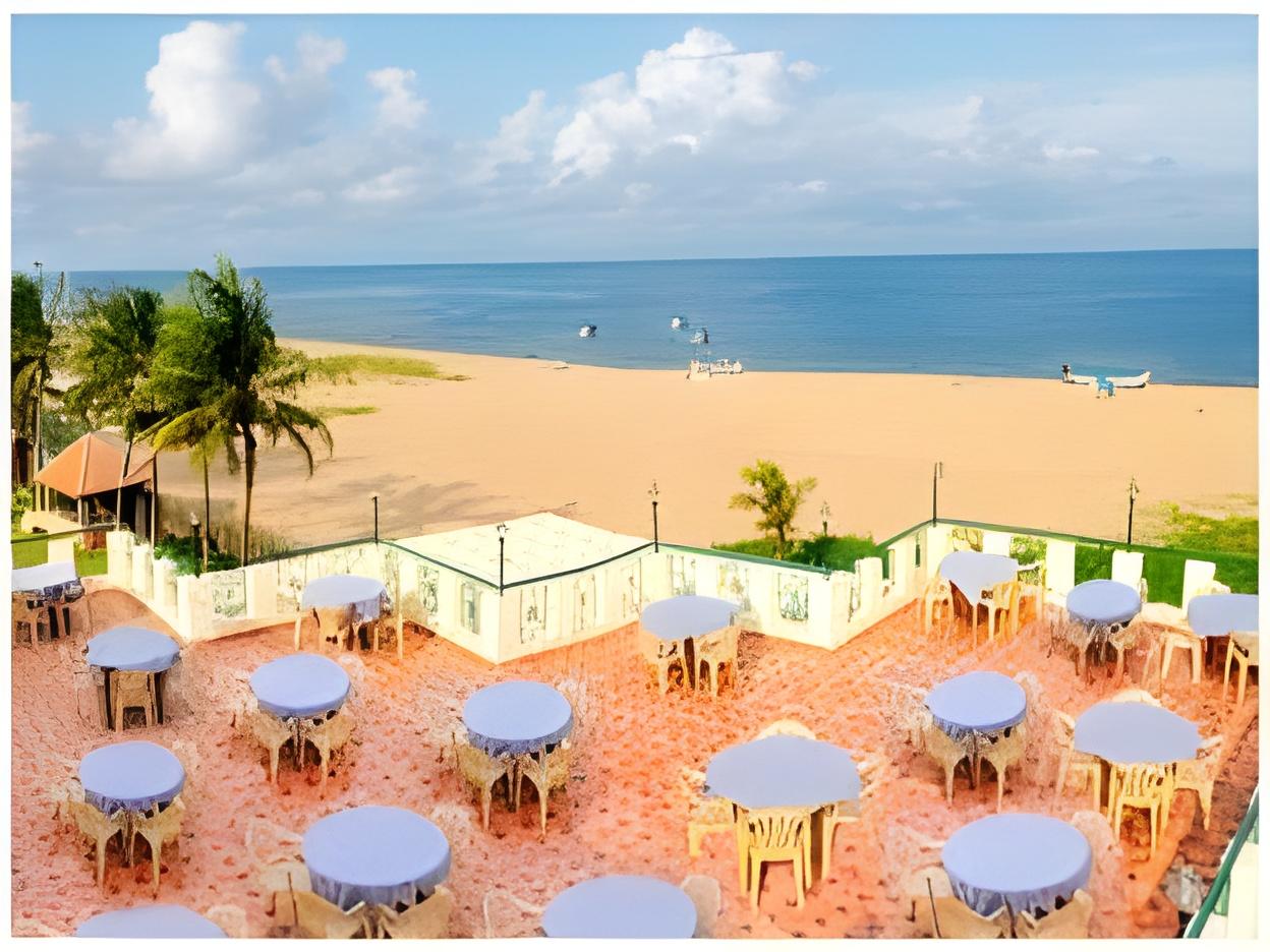 St James Court Beach Resort 16/18